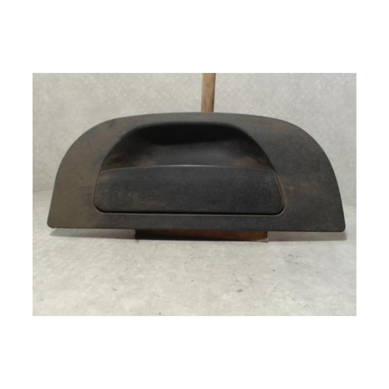 Poignee porte arriere droit ALFA ROMEO 147 PHASE 1 d’occasion