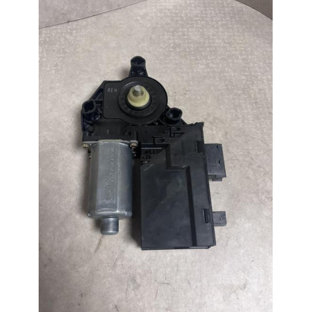 Moteur leve vitre avant droit PEUGEOT 307 PHASE 1 d’occasion