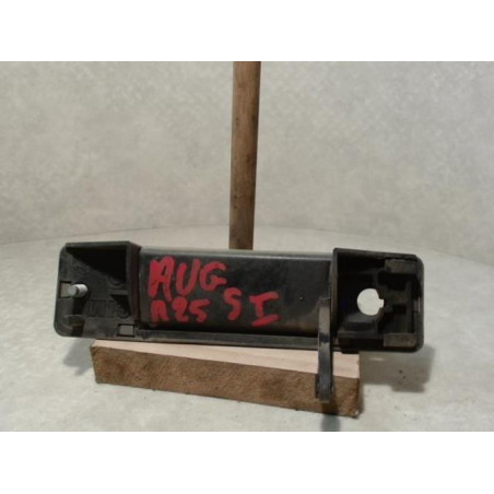 Poignee porte avant gauche RENAULT R25 PHASE 2 d’occasion