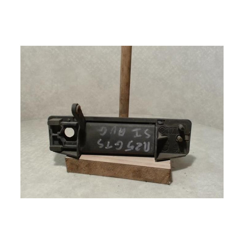 Poignee porte avant gauche RENAULT R25 PHASE 1 d’occasion