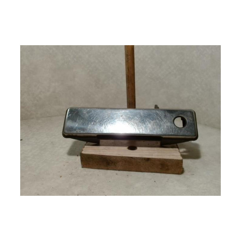Poignee porte avant gauche RENAULT R21 PHASE 1 d’occasion
