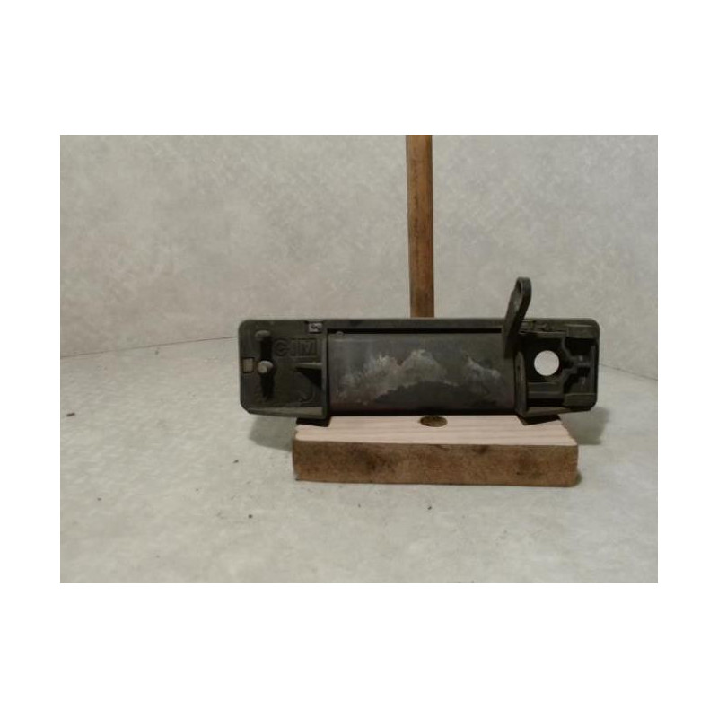 Poignee porte avant droit RENAULT R25 PHASE 1 d’occasion