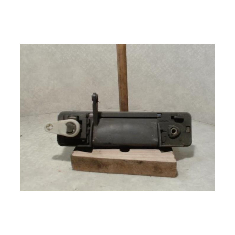 Poignee porte avant gauche RENAULT R21 PHASE 1 d’occasion