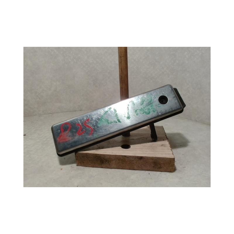 Poignee porte avant droit RENAULT R25 PHASE 1 d’occasion