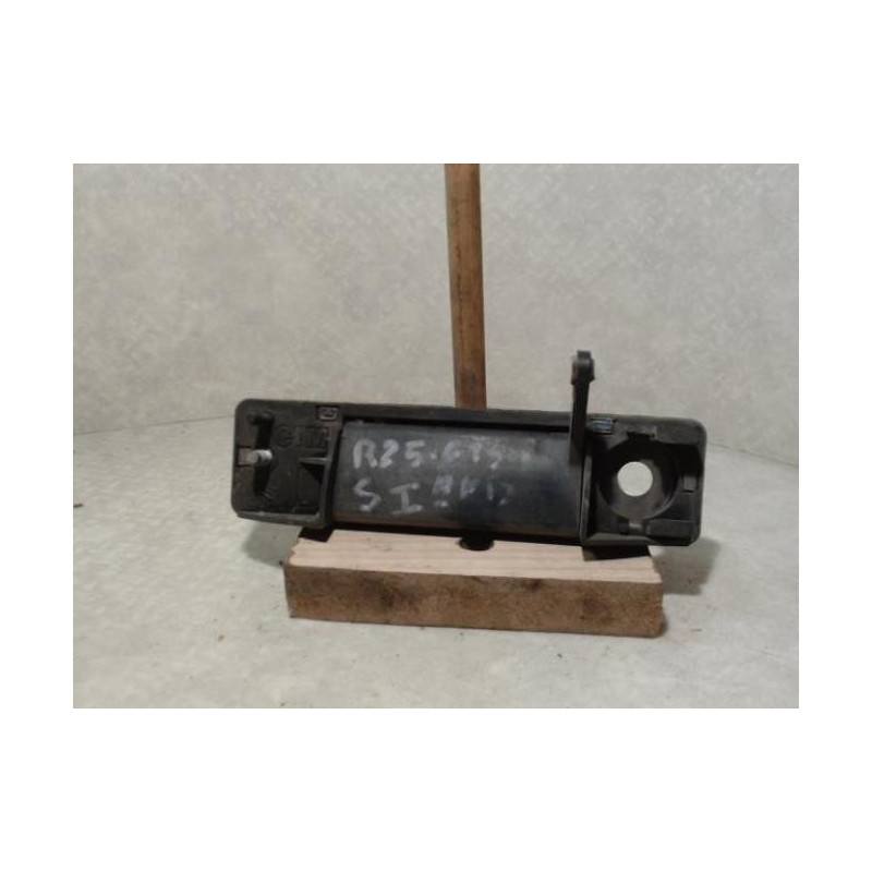 Poignee porte avant droit RENAULT R25 PHASE 1 d’occasion