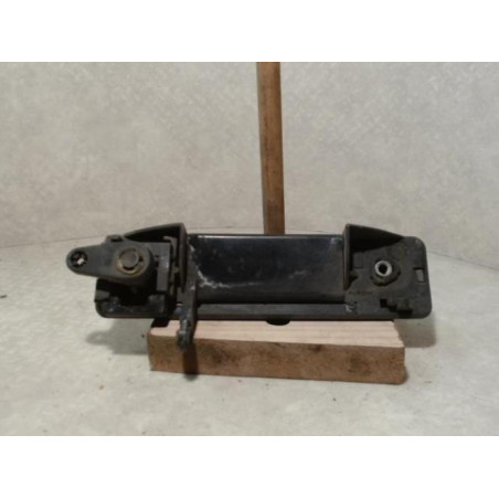 Poignee porte avant droit RENAULT R21 PHASE 2 BREAK d’occasion