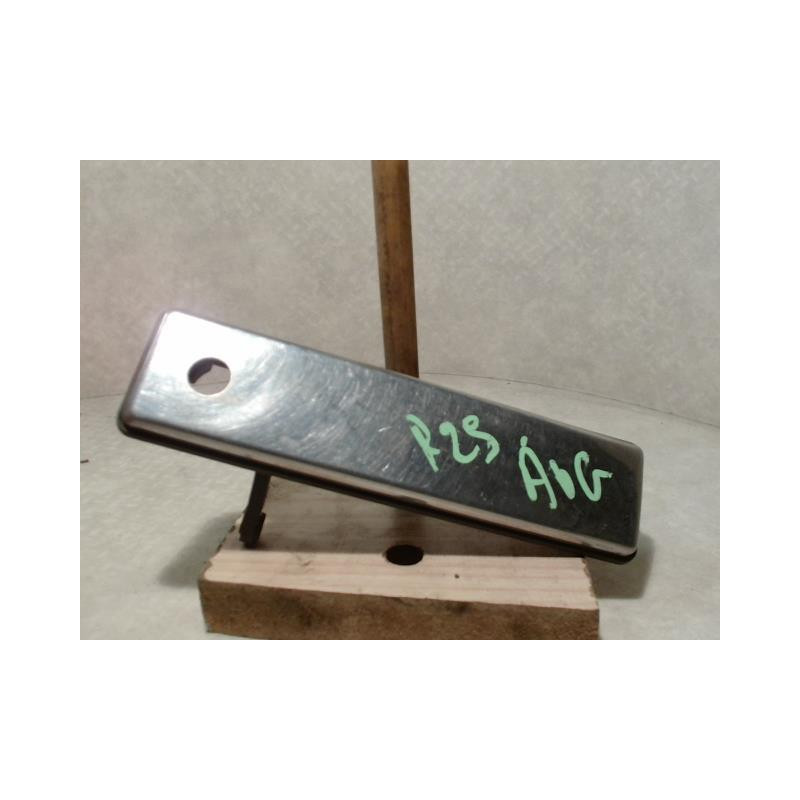 Poignee porte avant gauche RENAULT R25 PHASE 1 d’occasion