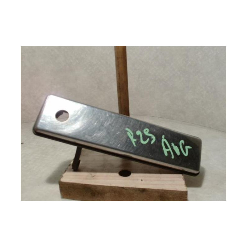 Poignee porte avant gauche RENAULT R25 PHASE 1 d’occasion
