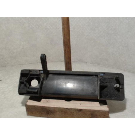Poignee porte avant gauche RENAULT R25 PHASE 1 d’occasion