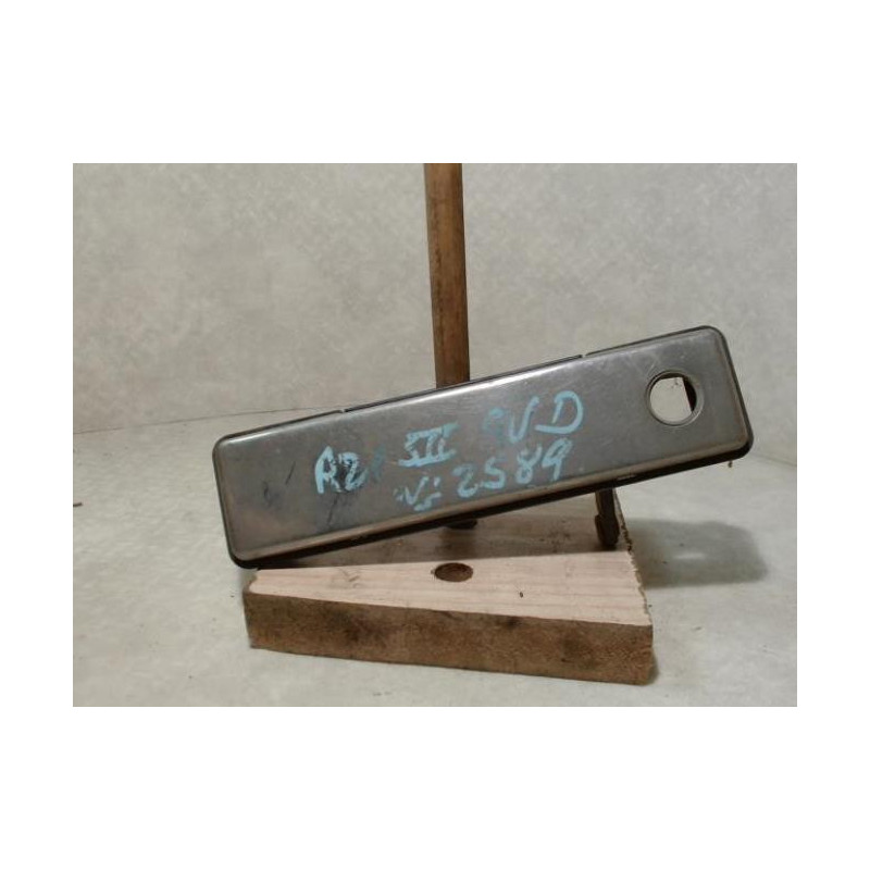 Poignee porte avant droit RENAULT R21 PHASE 1 d’occasion