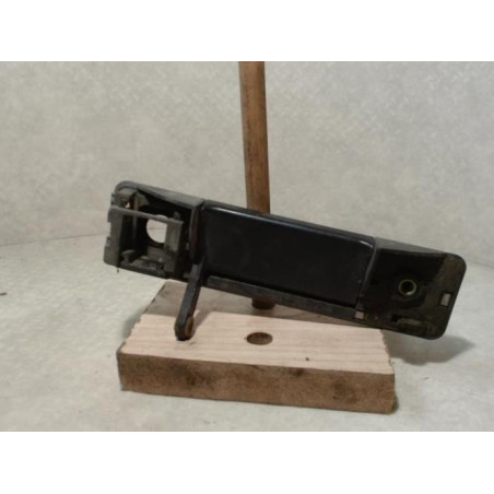 Poignee porte avant droit RENAULT R21 PHASE 1 d’occasion