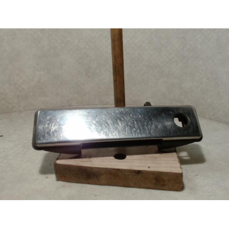 Poignee porte avant droit RENAULT R21 PHASE 2 BREAK d’occasion