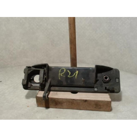 Poignee porte avant droit RENAULT R21 PHASE 2 d’occasion