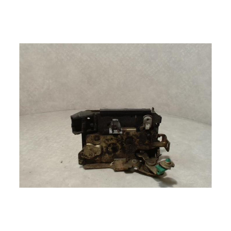 Serrure avant droit RENAULT R21 PHASE 2 d’occasion