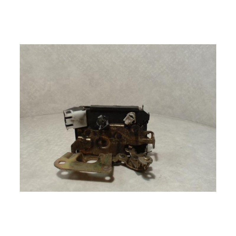 Serrure avant droit RENAULT R21 PHASE 2 d’occasion