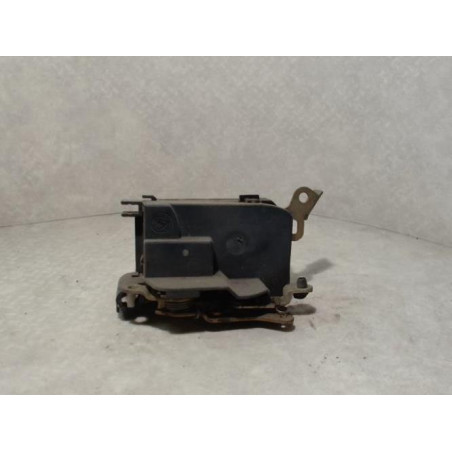 Serrure arriere droit FIAT PUNTO 1 PHASE 2 d’occasion
