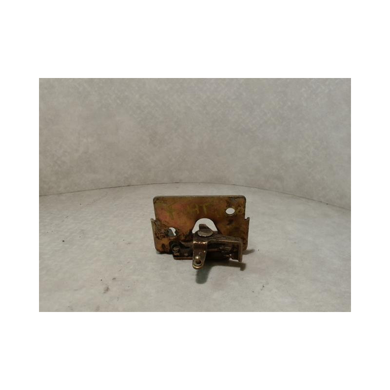 Serrure de coffre FIAT  d’occasion