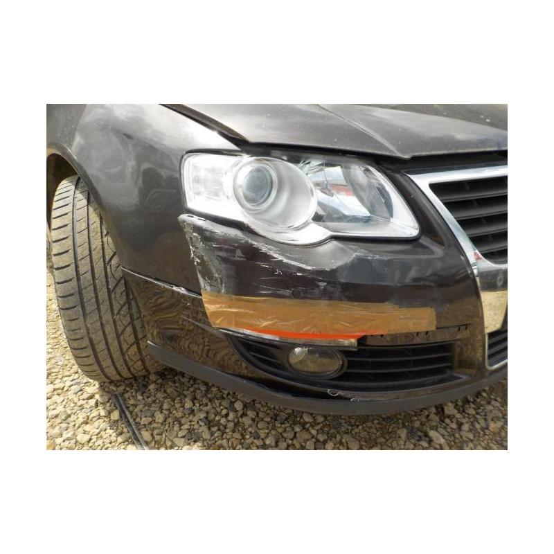 Coffre à batterie VOLKSWAGEN PASSAT 5 d’occasion