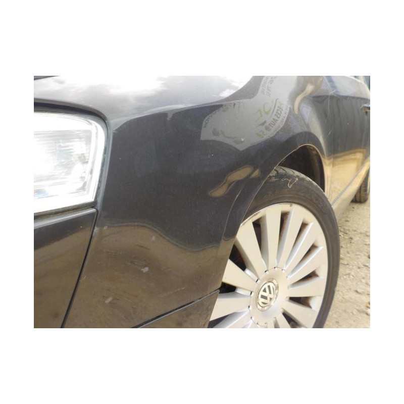 Coffre à batterie VOLKSWAGEN PASSAT 5 d’occasion