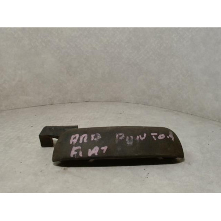 Poignee porte arriere droit FIAT PUNTO 1 PHASE 2 d’occasion
