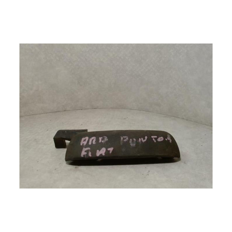 Poignee porte arriere droit FIAT PUNTO 1 PHASE 2 d’occasion
