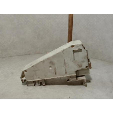 Actionneur serrure porte avant gauche FORD FIESTA 3 PHASE 2 d’occasion