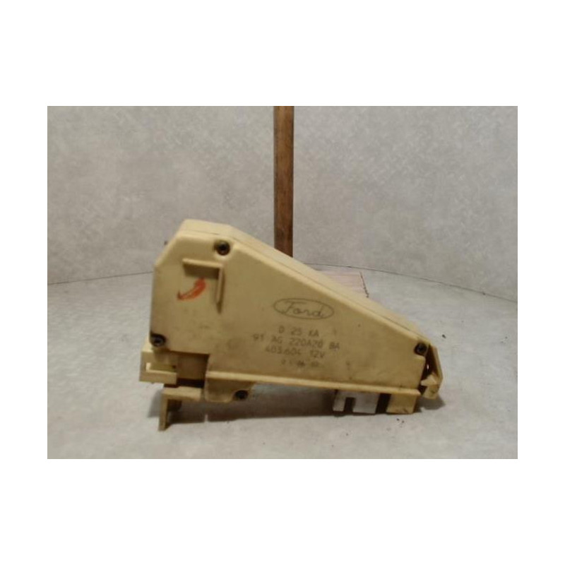Actionneur serrure porte avant droite FORD ESCORT 5 PHASE 2 d’occasion