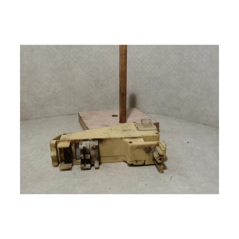 Actionneur serrure porte arriere droite FORD ESCORT 5 PHASE 1 BREAK d’occasion