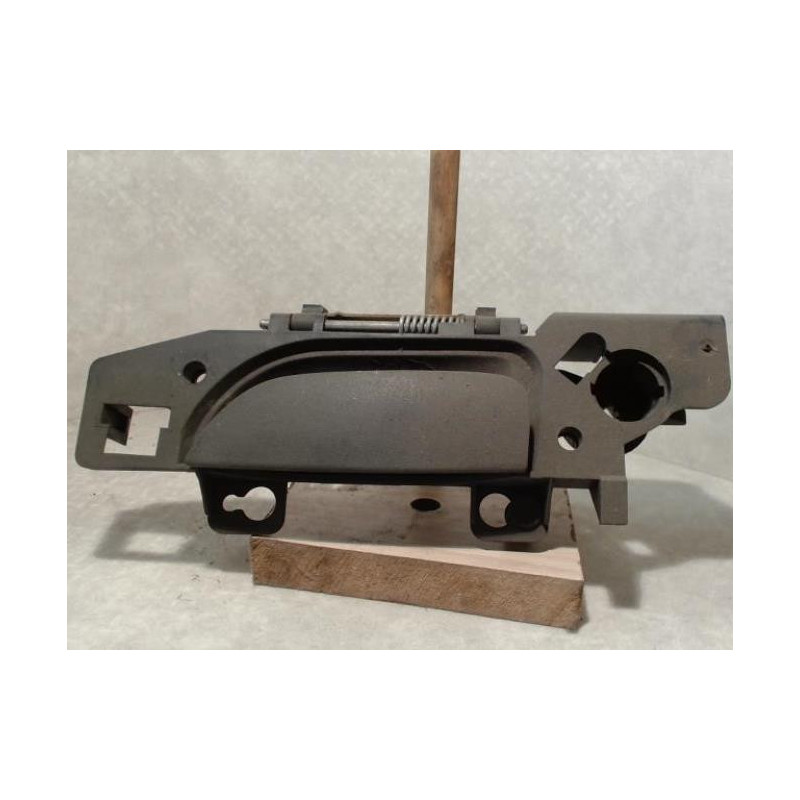 Poignee porte avant gauche FORD MONDEO 1 PHASE 1 d’occasion