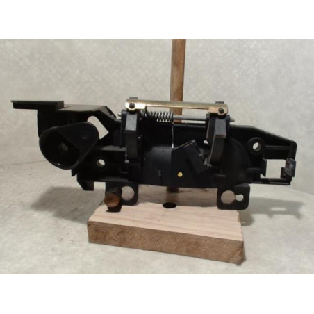 Poignee porte avant gauche FORD MONDEO 1 PHASE 1 d’occasion