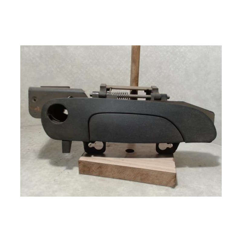 Poignee porte avant droit FORD MONDEO 1 PHASE 1 d’occasion
