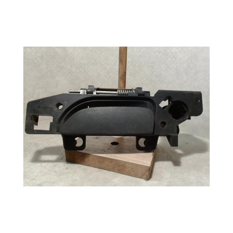 Poignee porte avant gauche FORD MONDEO 1 PHASE 1 d’occasion