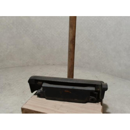 Poignee porte arriere gauche FORD ESCORT 3 d’occasion