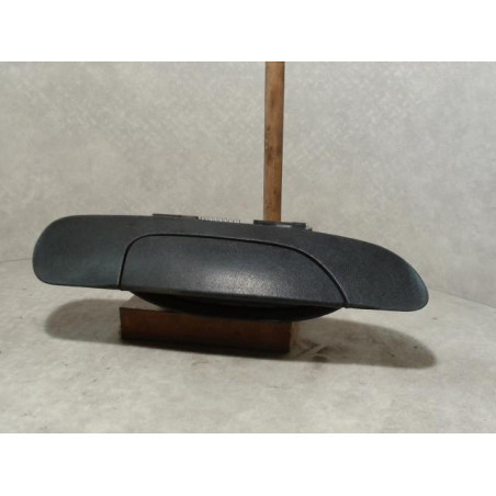 Poignee porte arriere gauche FORD 1.8D 90 8V TURBO d’occasion