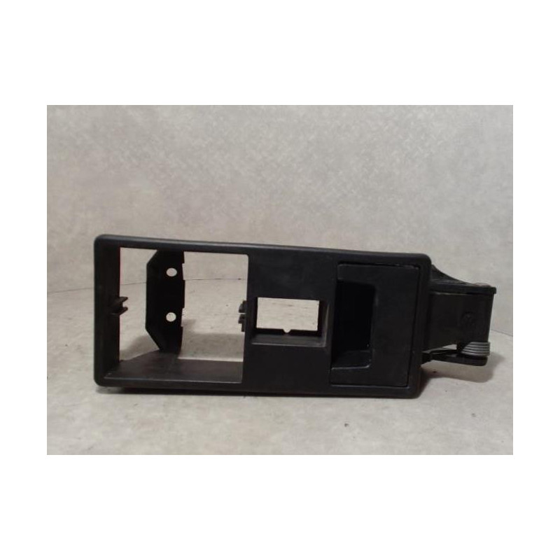 Poignee porte avant droit RENAULT R25 PHASE 1 d’occasion