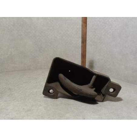 Poignee interieur arriere droit FORD MONDEO 1 PHASE 1 d’occasion