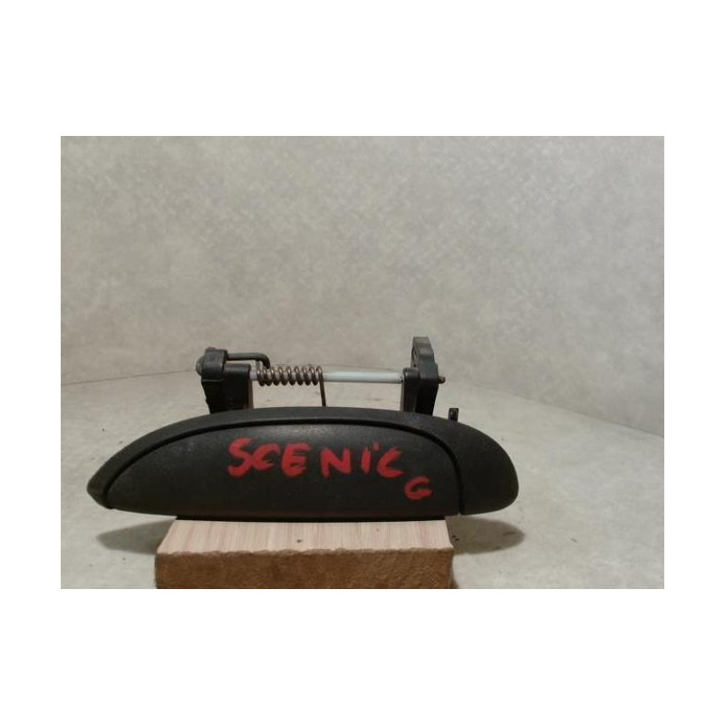 Poignee porte avant gauche RENAULT SCENIC 1 PHASE 1 d’occasion