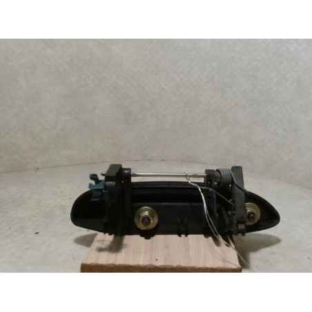 Poignee porte arriere gauche RENAULT CLIO 2 PHASE 1 d’occasion