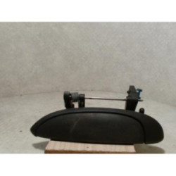 Poignee porte arriere gauche RENAULT CLIO 2 PHASE 1 d’occasion