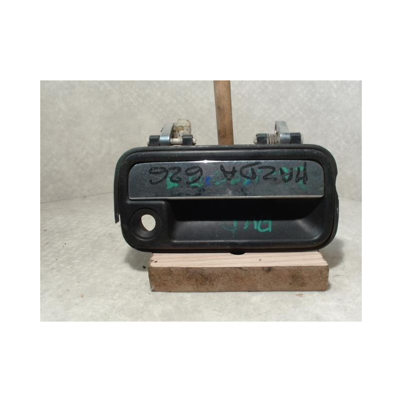 Poignee porte avant droit MAZDA 626 2 PHASE 2 d’occasion