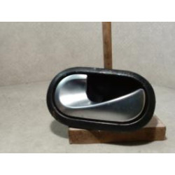 Poignee interieur avant gauche RENAULT MEGANE 2 PHASE 2 d’occasion