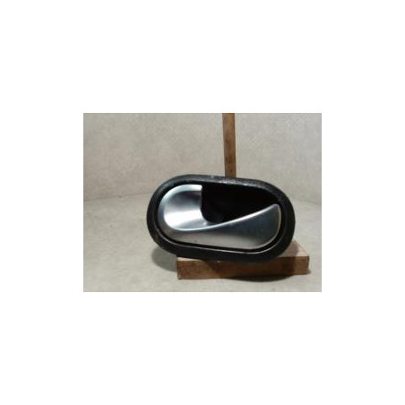 Poignee interieur avant gauche RENAULT MEGANE 2 PHASE 2 d’occasion