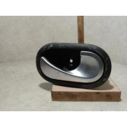 Poignee interieur avant droit RENAULT MEGANE 2 PHASE 2 d’occasion