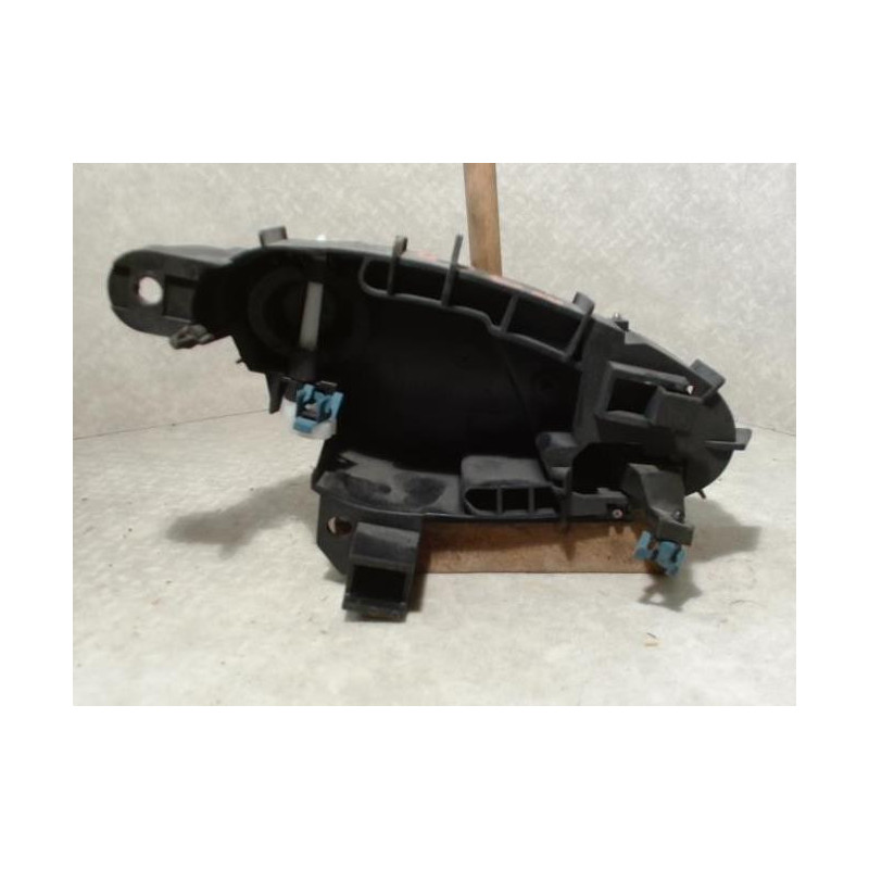 Poignee interieur avant gauche RENAULT MEGANE 2 PHASE 1 d’occasion