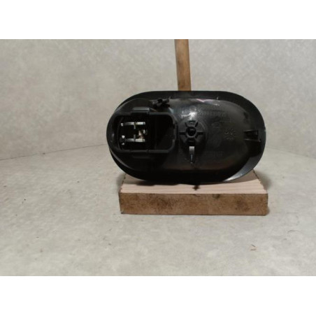 Poignee interieur avant droit RENAULT SCENIC 2 PHASE 1 d’occasion