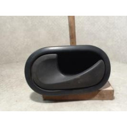 Poignee interieur avant gauche RENAULT KANGOO 1 PHASE 1 d’occasion