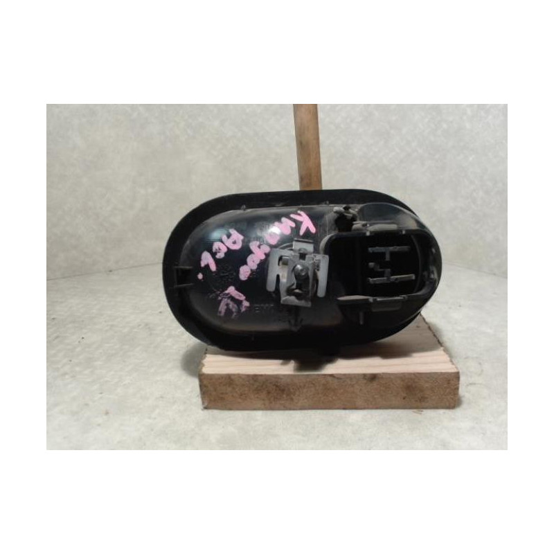 Poignee interieur avant gauche RENAULT KANGOO 1 PHASE 1 d’occasion
