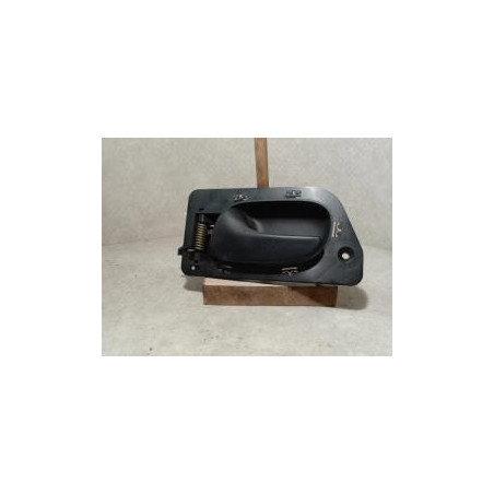 Poignee interieur avant gauche RENAULT LAGUNA 1 PHASE 1 d’occasion