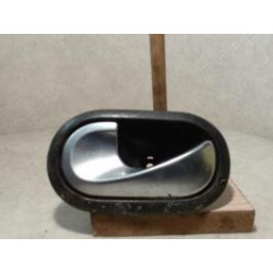 Poignee interieur avant gauche RENAULT SCENIC 2 PHASE 1 d’occasion