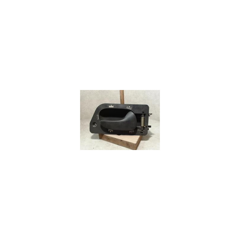 Poignee interieur arriere droit RENAULT LAGUNA 1 PHASE 1 d’occasion